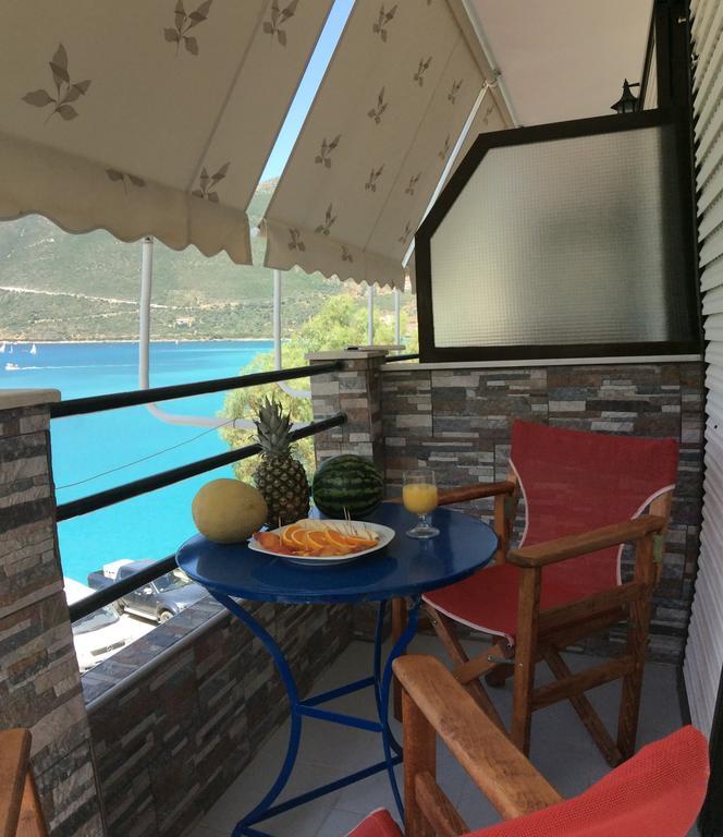 Orfeas Rooms Василики Екстериор снимка